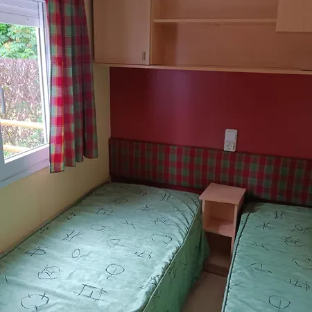 En Saubis Кемпинг *