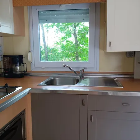 En Saubis Кемпинг *