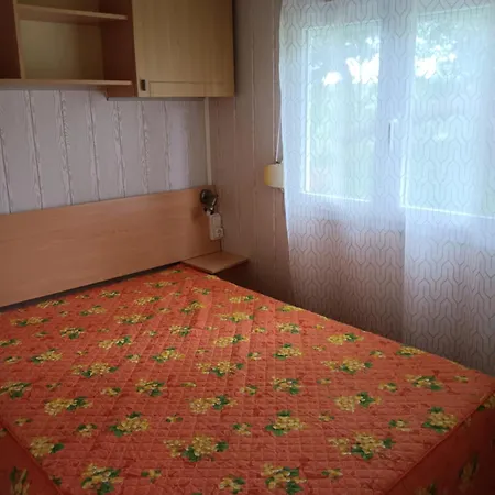 En Saubis Кемпинг